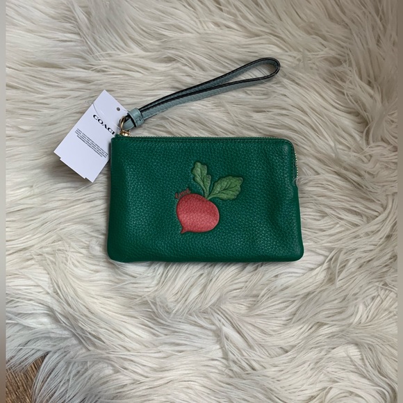 Coach NWT Corner Zip Wristlet With Radish - Picture 7 of 11